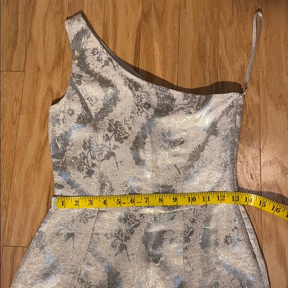 Tory Burch Ardell Ivory Metallic Jacquard linen blend cocktail dress size 0 - Picture 15 of 16